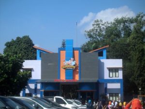 pintu masuk owabong purbalingga